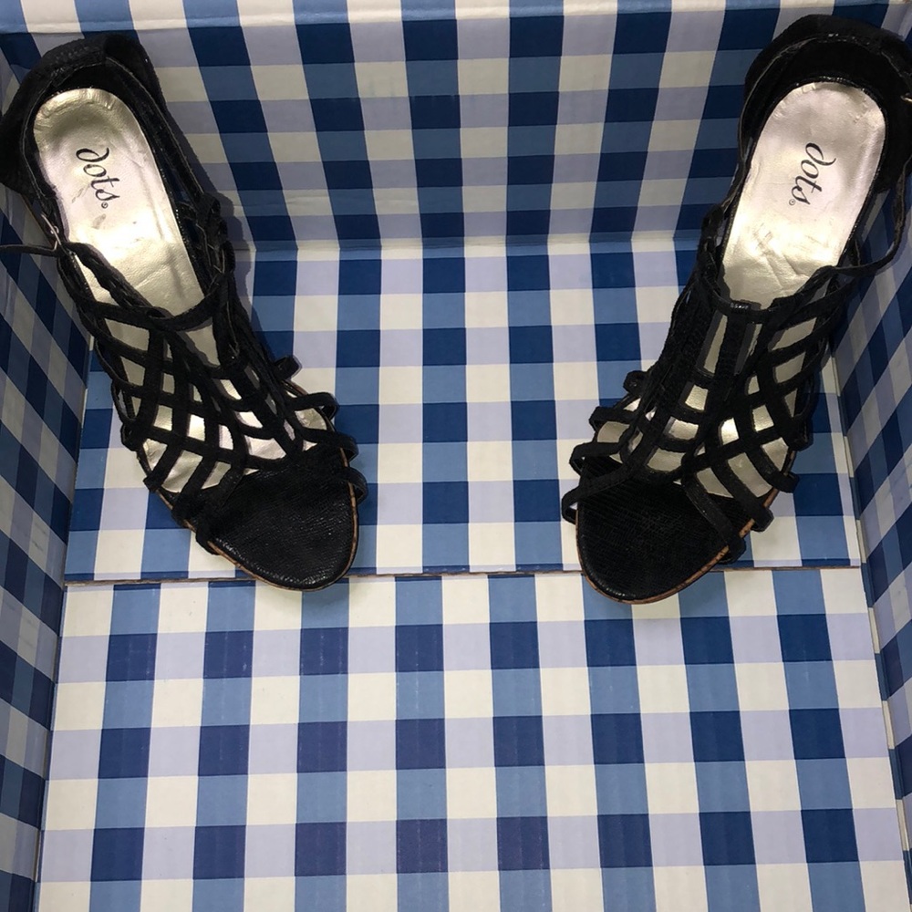 Black Shimmer Net Wood Heels